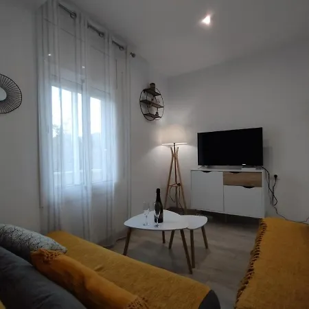 Apartman Rodhes Playa 2-a5 *